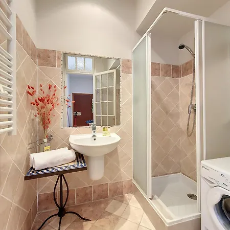 Nestor&jeeves - Pantai - Near - Balcony