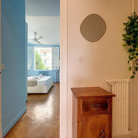 Nestor&jeeves - Pantai - Near - Balcony *