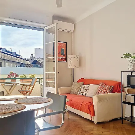 Nestor&jeeves - Pantai - Near - Balcony