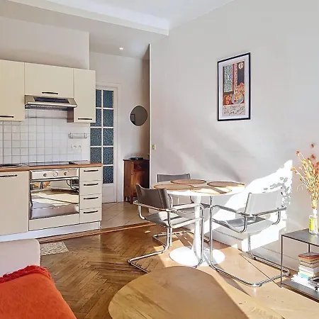 Nestor&jeeves - Pantai - Near - Balcony *